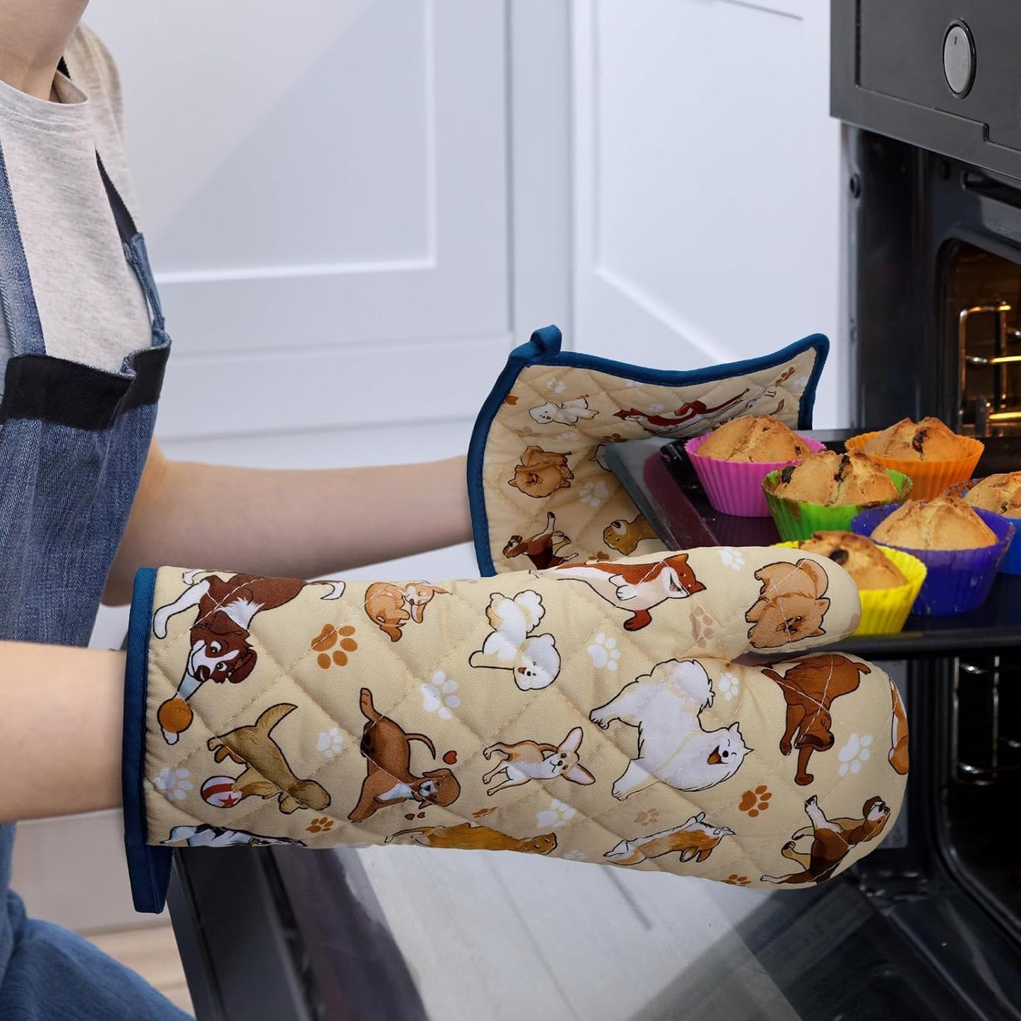 Dogs Oven Mitts and Pot Holders Sets 4Pcs, 100% Cotton Heat Resistant, Extra Long Oven Gloves Potholder for Kitchen Cooking Baking Housewarming