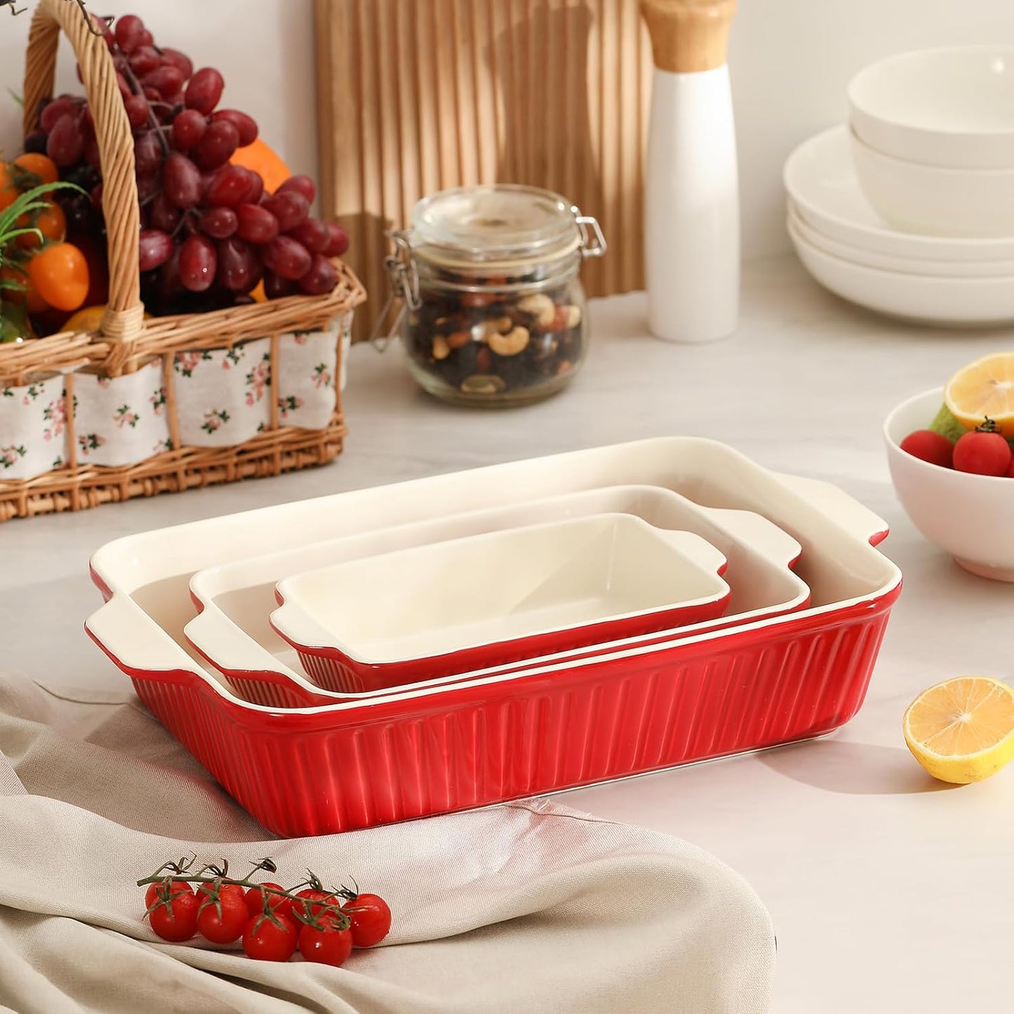 DOWAN Casserole Dishes for Oven, Set of 3 Rectangular Ceramic Baking Dishes, 135 oz Capacity, Red (15.6''/12.2''/8.9'')