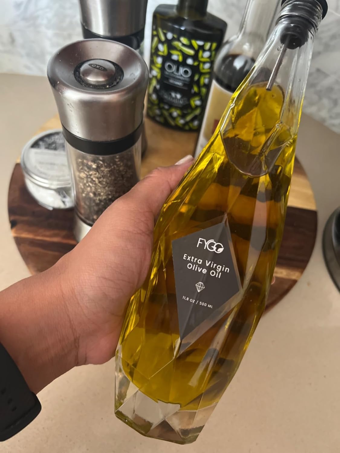 FYGO Diamond Lux Glass Olive Oil Bottle Set – 500ml Oil & Vinegar Dispenser with Pourer and Funnel, Kitchen Container (Set of 2)