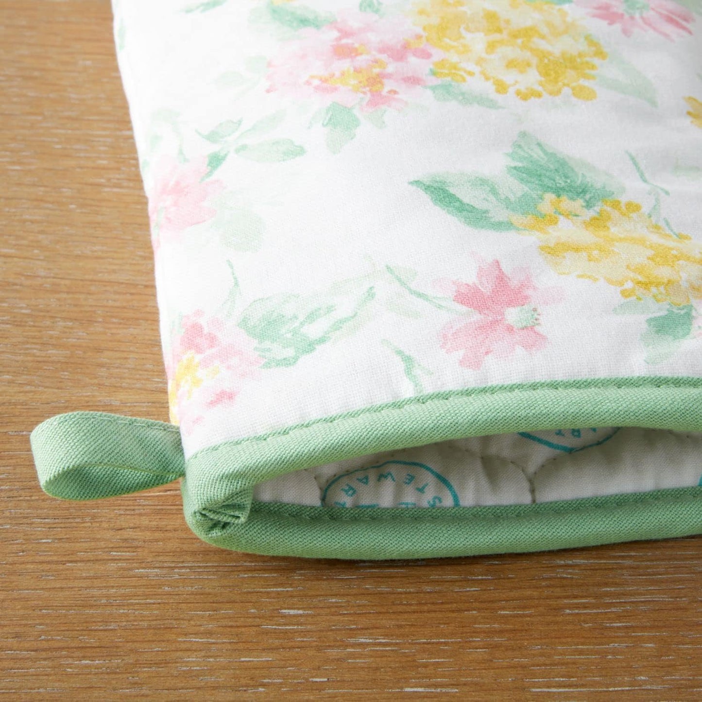 Martha Stewart Amber Floral Oven Mitt & Pot Holder Set 2-Pack, Pink/Yellow, OM: 7"x13" & PH: 7"x10"