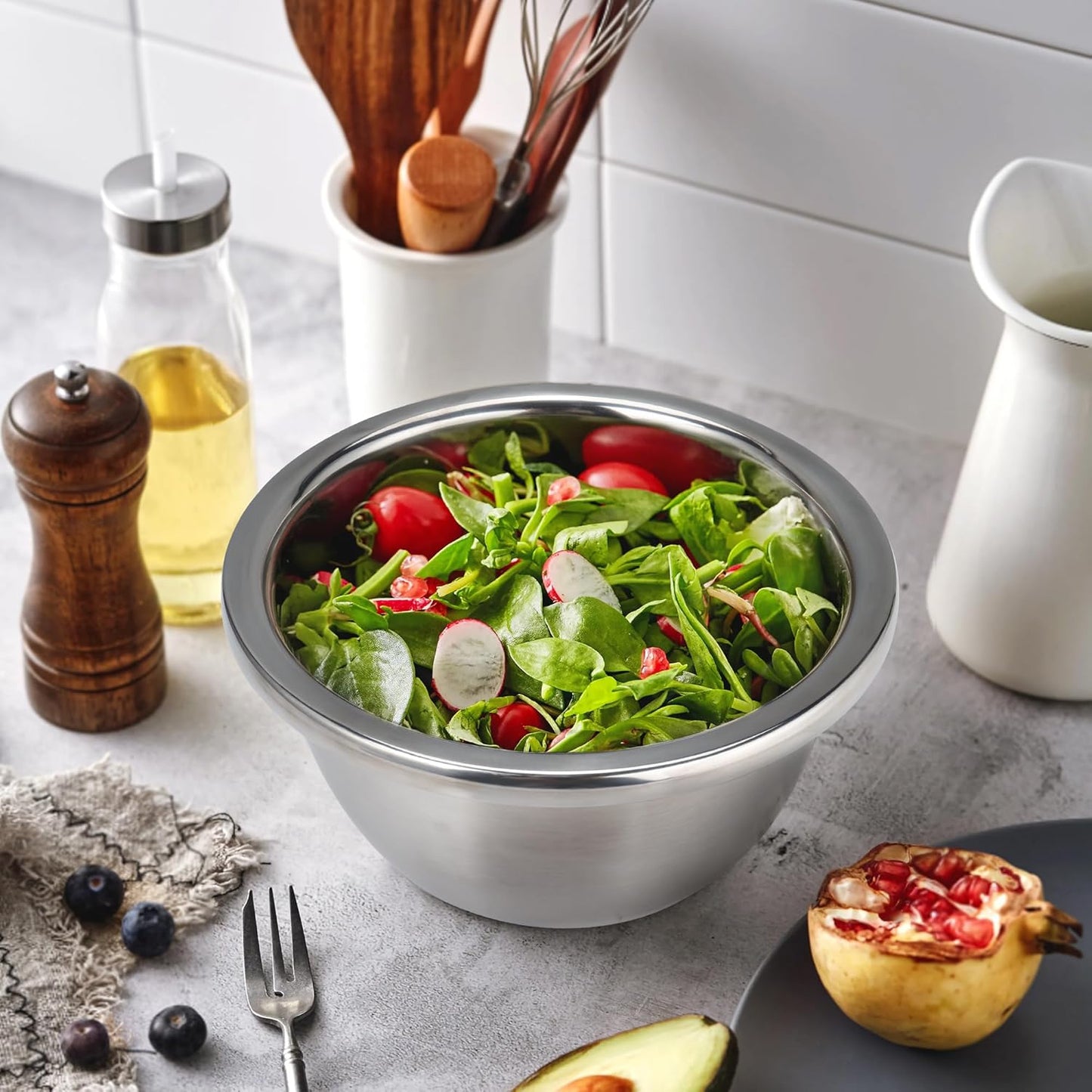 Colander 304 Stainless Steel 5-quart with Mixing Bowls, Strainer for Kitchen Food For washing vegetables, fruit, rice, Dishwasher Safe. (2PC)