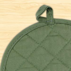 Set of 4 Oven Mitts and Pot Holder Heavy and Tall Kitchen Cotton Gloves Lined Towelcloth, Gloves Length 40cm, Pot Holder Width 20cm Diameter Round… (Army Green)