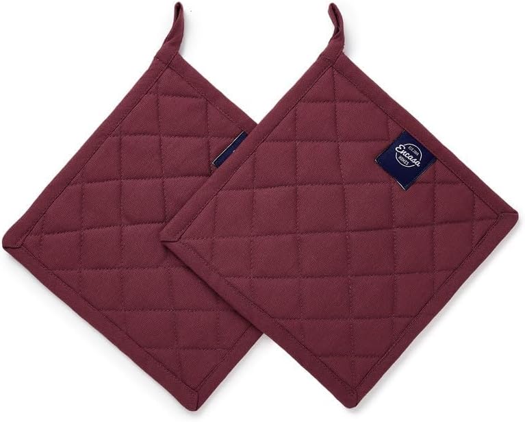 Encasa XO Heat Resistant Cotton Pot Holders with Hanging Loop - Set of 2 - Maroon - Multipurpose Quilted Everyday Hot Pad for Kitchen, Camping, BBQ & Microwave - 8x8 in