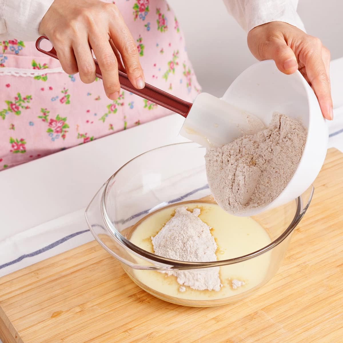 Flexible Rubber Spatulas 5PCS, Silicone Spatula Set, Soft Rubber Spatula Scraper 9.5 Inches, Commercial Spatula, Silicone Rubber Spatula Set Resistant to 500℉ (5 Scrapers 9.5")