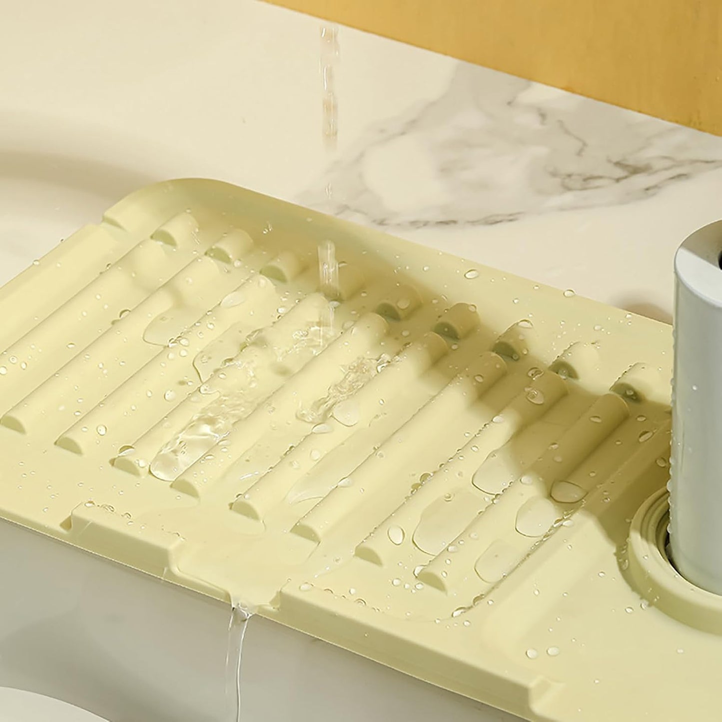 Faucet Mat for Kitchen Sink - 2024 Upgraded Premium Silicone Splash Guard with Fast Drying Properties - Protective Sink Tray Ideal for Stone Sinks in Kitchen & Bathroom (1, Yellow)