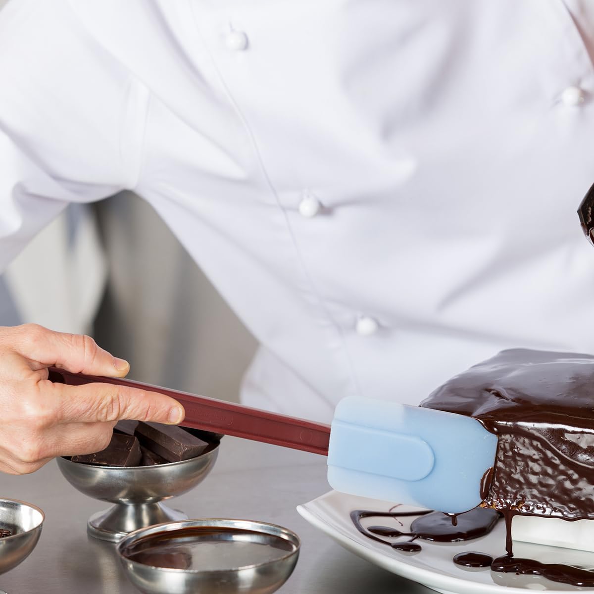 Commercial Grade Silicone Rubber Spatula Set, High Heat Spatula Scrapers 14 Inches, Commercial Spatula for Cooking, Rubber Spatula Set Resistant to 500℉ (2 Scrapers 14"/M)