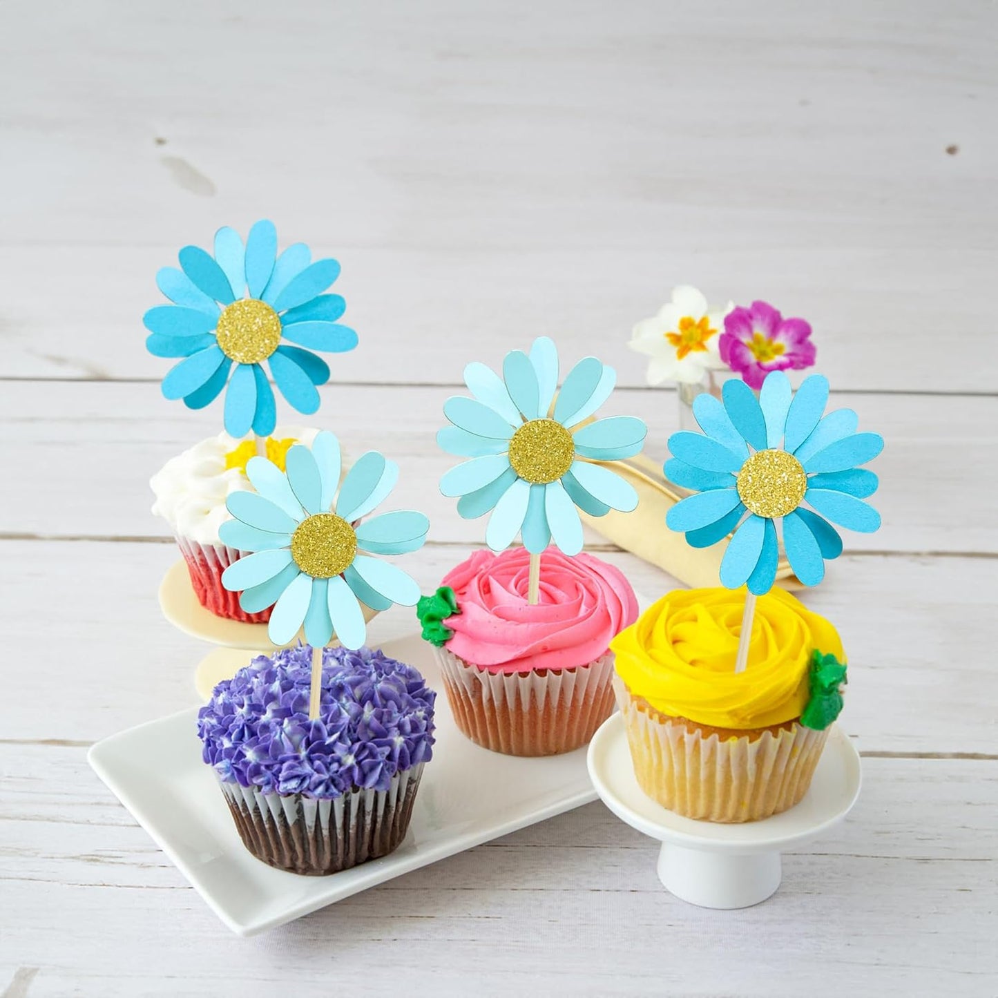 Ephlyn 24Pcs Daisy Cupcake Toppers Flower Cake Topper Decorations Daisy Cake Decorations Chrysanthemum Cupcake Toppers Spring Daisy Flower Cake Picks for Birthday Wedding Supplies Blue