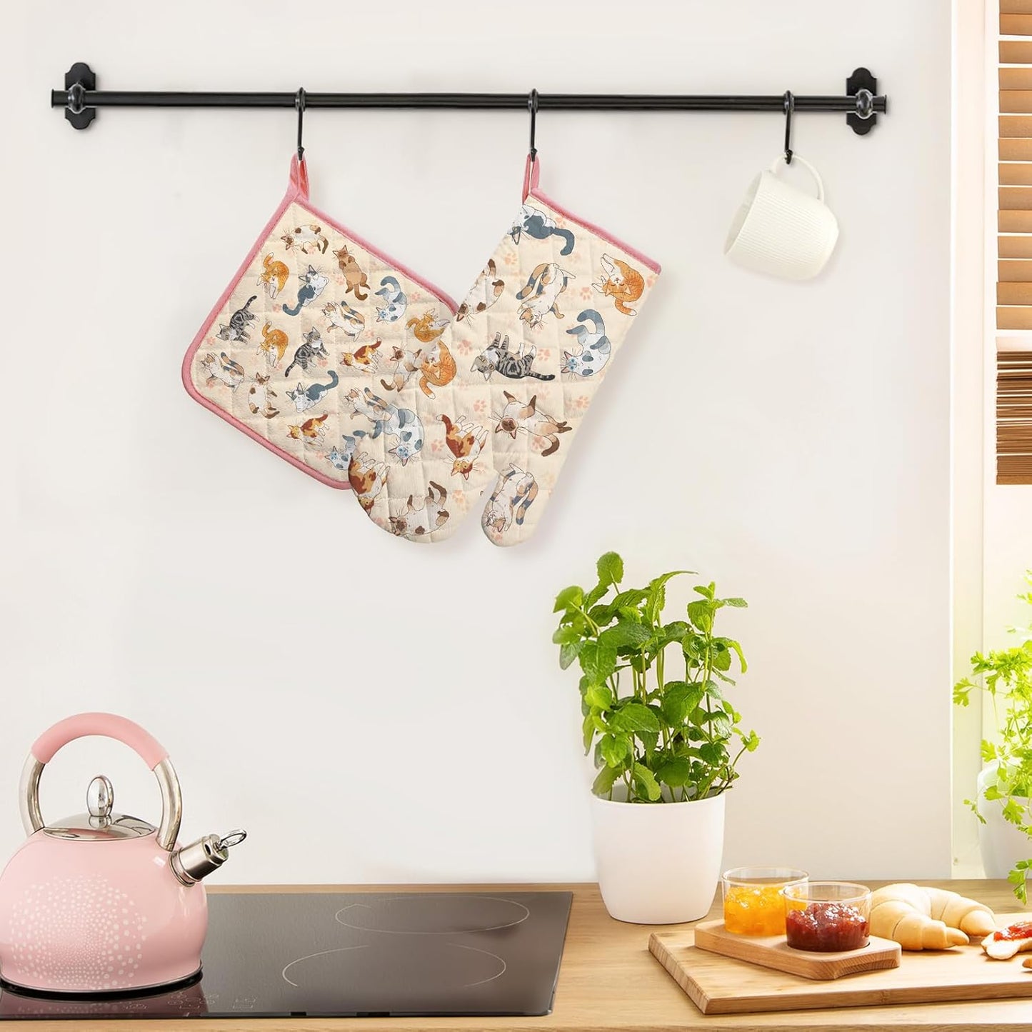 Cat Oven Mitts and Pot Holders Sets 100% Cotton Heat Resistant, Extra Long Oven Gloves Potholder for Kitchen Cooking Baking Housewarming