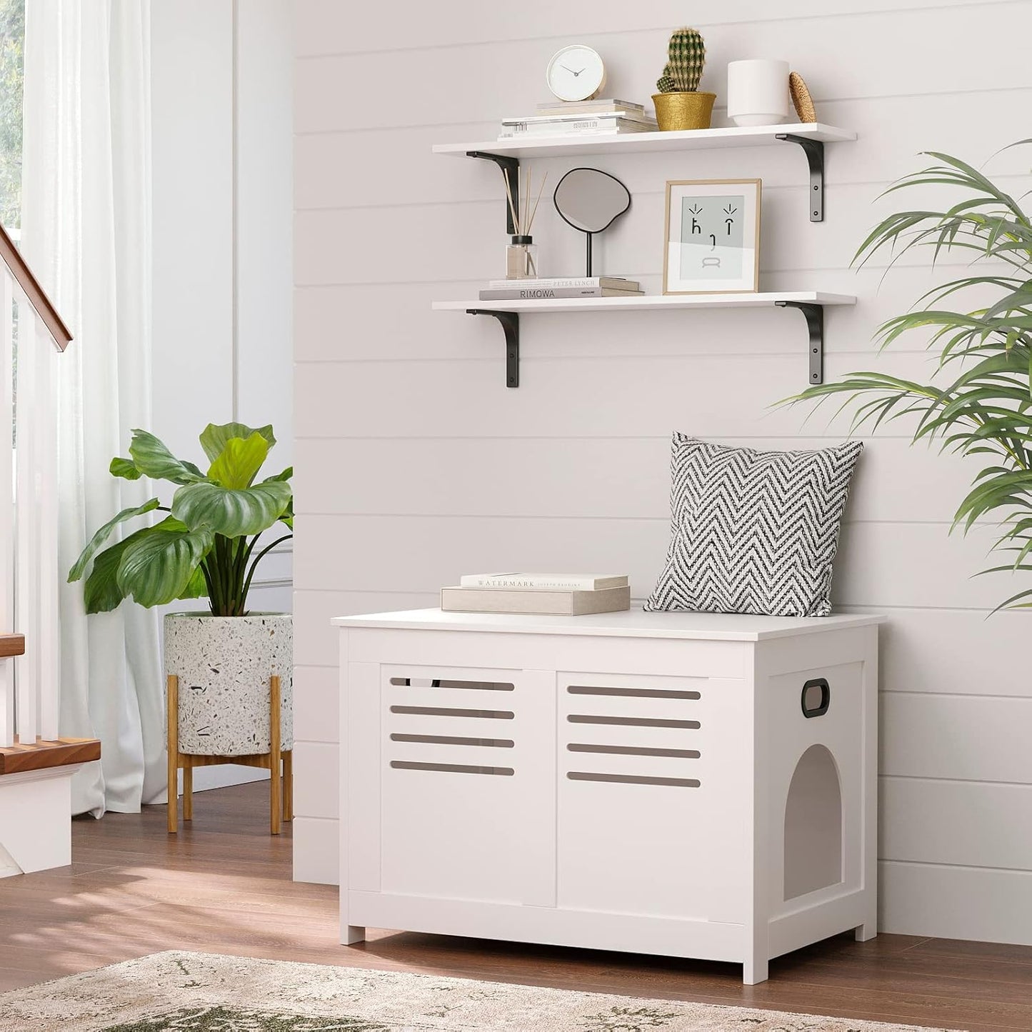 DINZI LVJ Long Wall Shelves, 31.5 x 7.9 x 6.1 Inches, Set of 2 White Floating Shelves, Easy-to-Install, Large Storage Ledges with Sturdy Metal Brackets for Living Room, Bathroom, Bedroom, Kitchen