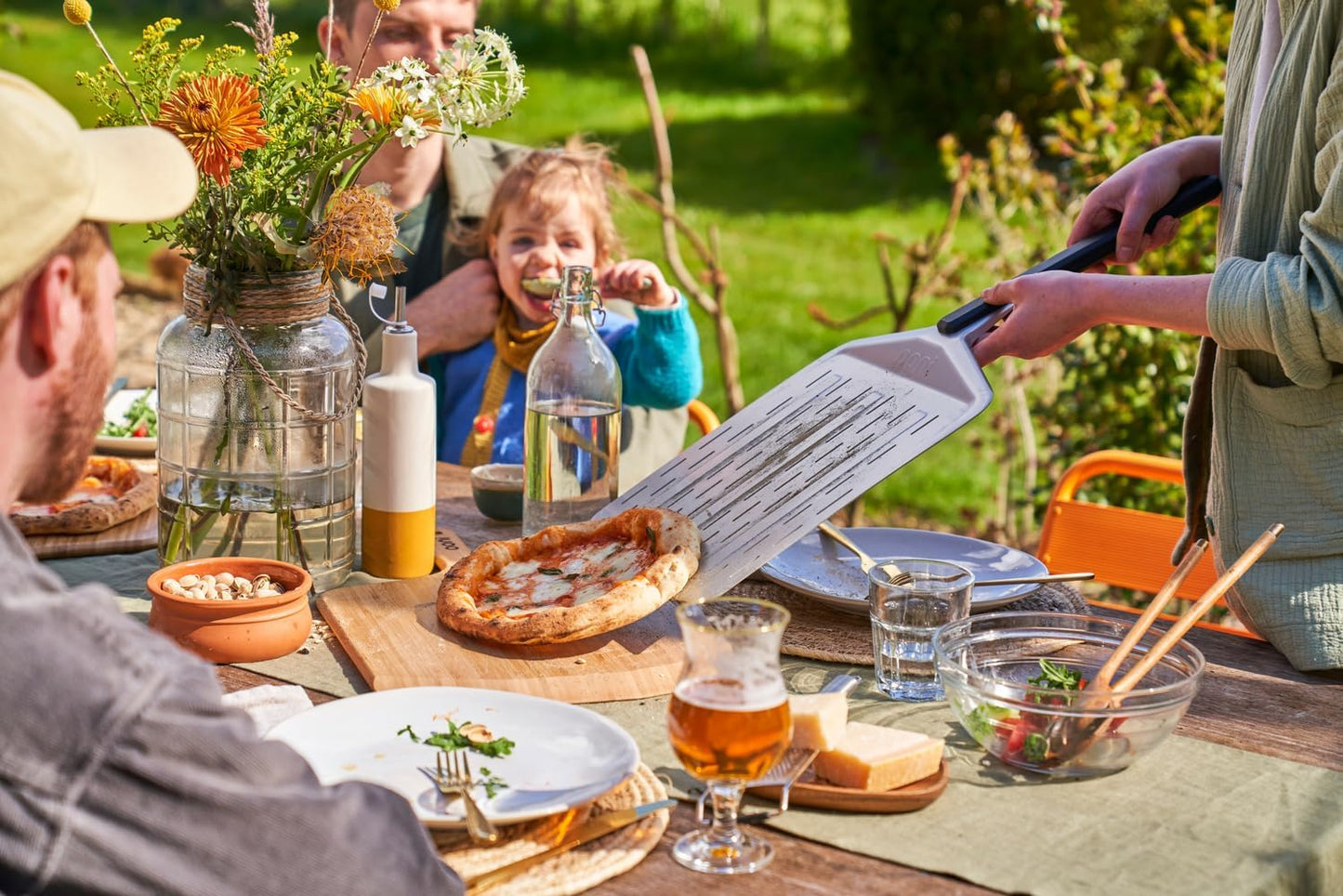 Ooni 14” Bamboo Pizza Peel – Wooden Pizza Peel 14 Inch, Pizza Spatula Paddle, Pizza Cutting Board, Wood Pizza Turning Peel, Pizza Oven Accessories, Pizza Tools, Pizza Peel Wood, Pizza Board