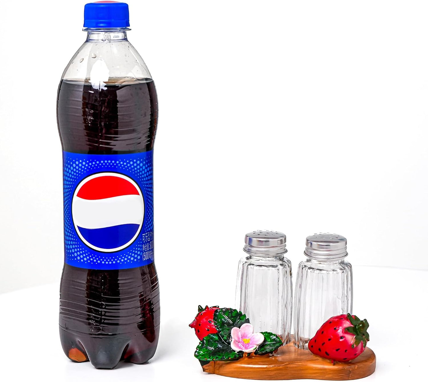 Salt And Pepper Shakers Set Dispenser with Resin Strawberry Figurine And Statues Holder - Glass Spice Jars Included