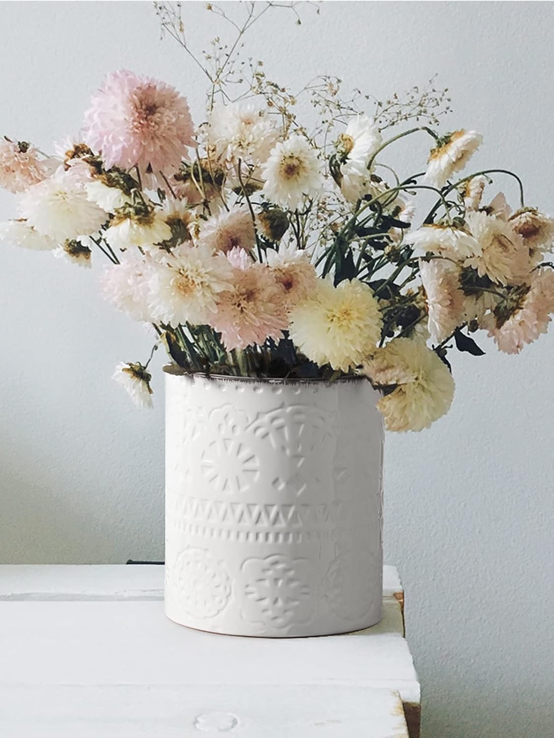 DOWAN 7.2" Kitchen Utensil Holder, Extra Large Farmhouse Utensil Holders for Countertop, Ceramic Utensil Crock, Anti Slip Cork Bottom (White, 7.2 Inch)