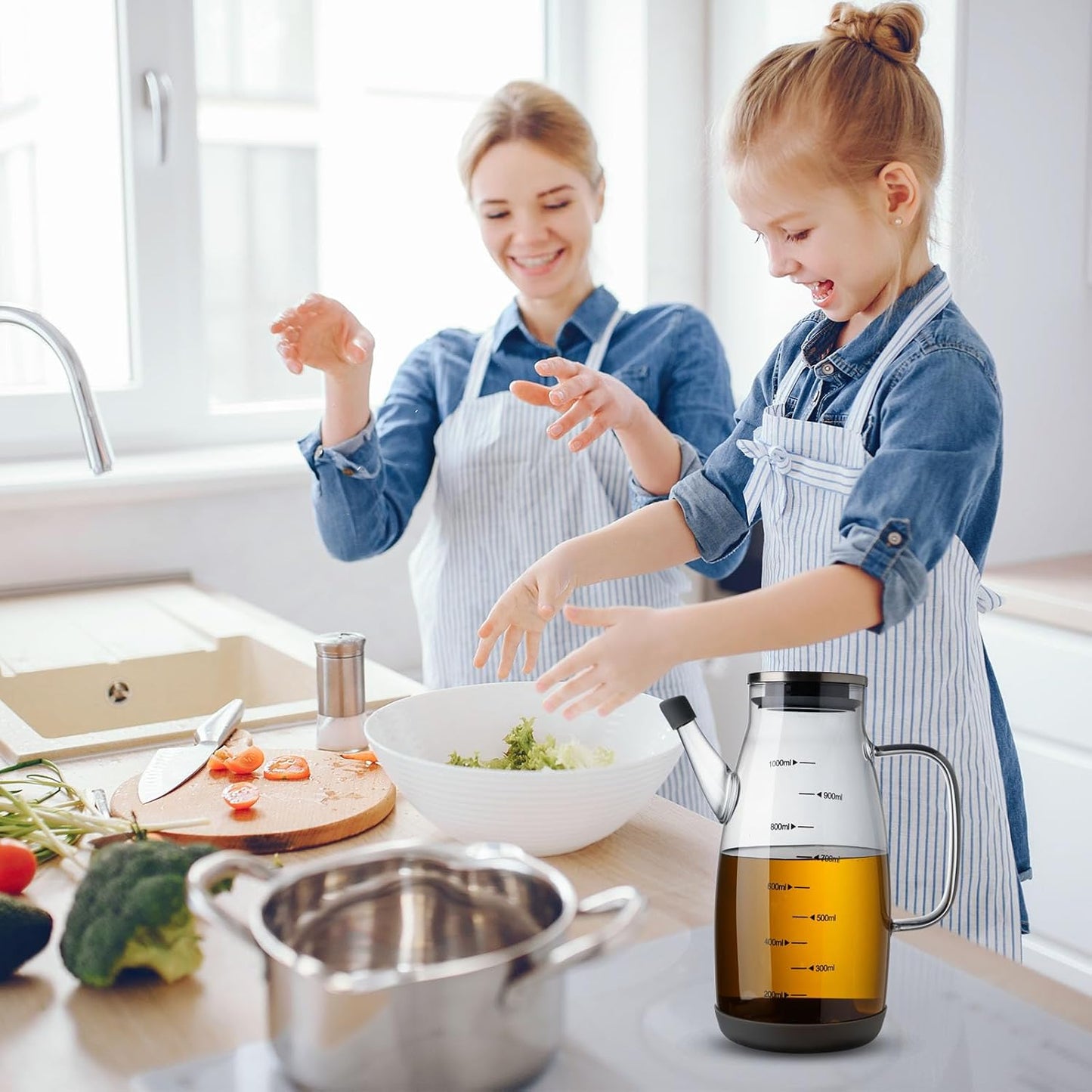 Large Glass Oil Dispenser Bottle for Kitchen Cooking Recipiente Para Aceite De Cocina Olive Oil Vinegar Dispenser Cruet Stainless Steel Lid No Drip Liquid Container (Grey, 27oz / 800ml)