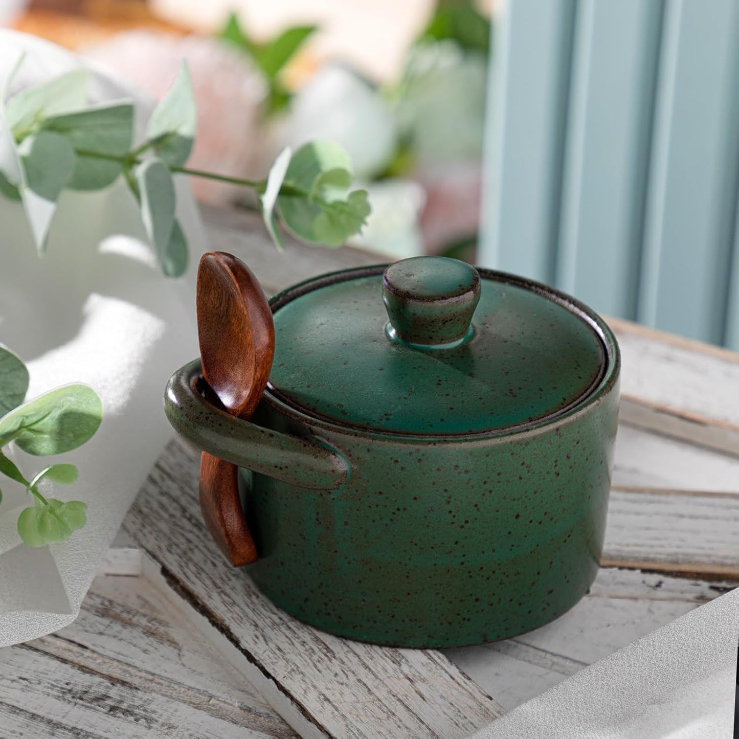 Honeydak Speckled Ceramic Salt Cellar with Lid and Wooden Spoon, Rustic Farmhouse Salt Pepper Cellar Holder for Housewarming Gift, Heavyweight Spices Jar for Kosher, Sea, Sugar (Dark Blue)