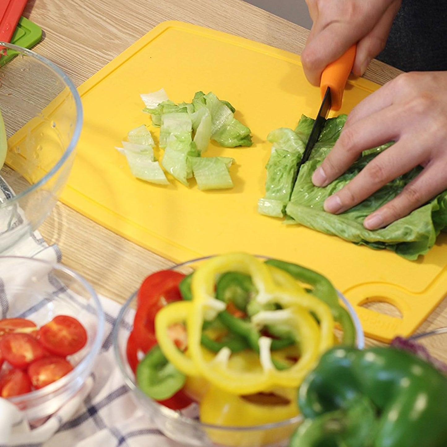 Extra Large Thick Silicone Cutting Boards for Kitchen 14.6'' x 10.43'' Flexible Cutting Chopping Boards/Mats Non-slip Deep Drip Juice Groove, Dishwasher Safe-Yellow