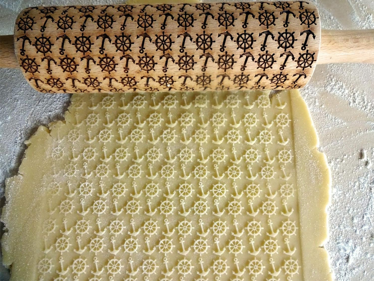 EMBOSSING ROLLING PIN MARINE LASER ENGRAVED WOODEN DOUGH ROLLER GIFT FOR FRIEND SAILOR