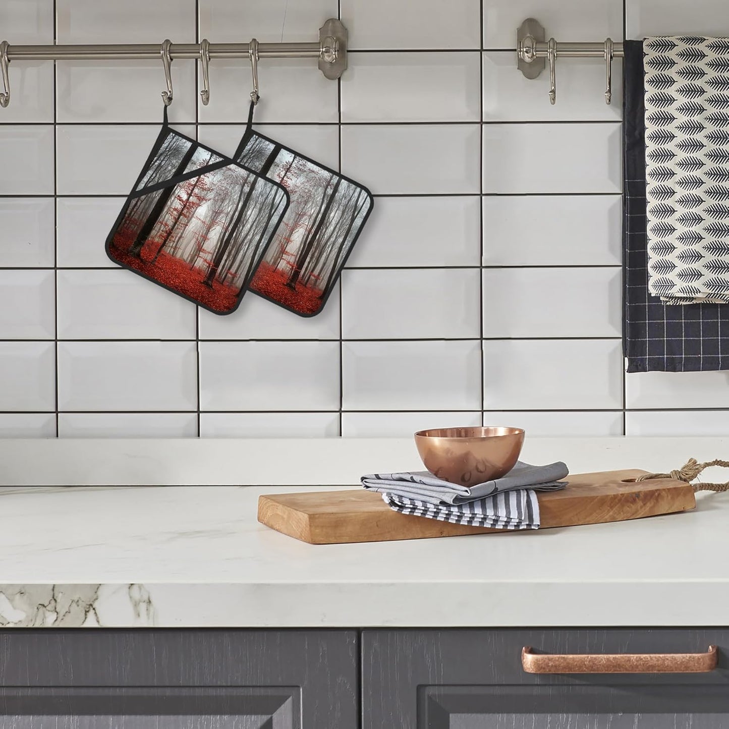 Pot Holder Set of 2,Misty Forest Red Kitchen Heat Resistant Potholder for BBQ Cooking Baking,Food Hot Pat for Women Men Kitchen Wear