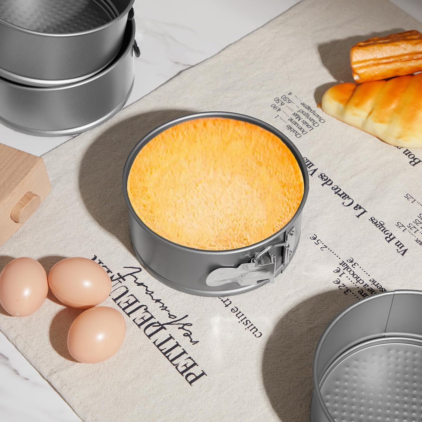 4 Pcs 6 Inch Non Stick Springform Pan with Removable Bottom Carbon Steel Round Springform Cheesecake Pan with Stainless Steel Spring Buckles for Baking Kitchens Restaurant(Gray)