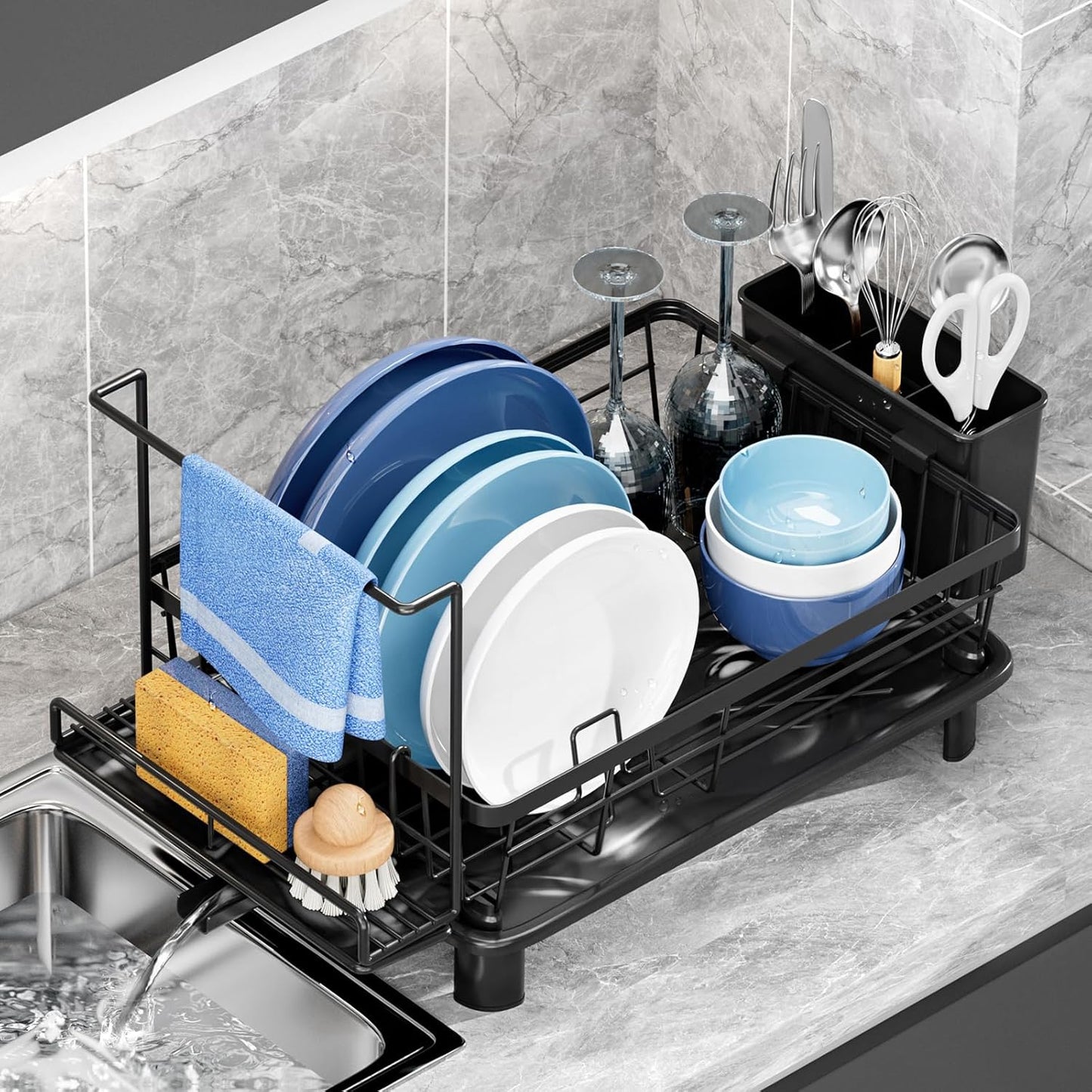 Dish Drying Rack, Compact Dish Racks for Kitchen Counter with Sponge Rack, Space-Saving Dish Drainer Drying Rack with Drainboard, Utensil Holder and and Automatic Drainage Drainboard, Black