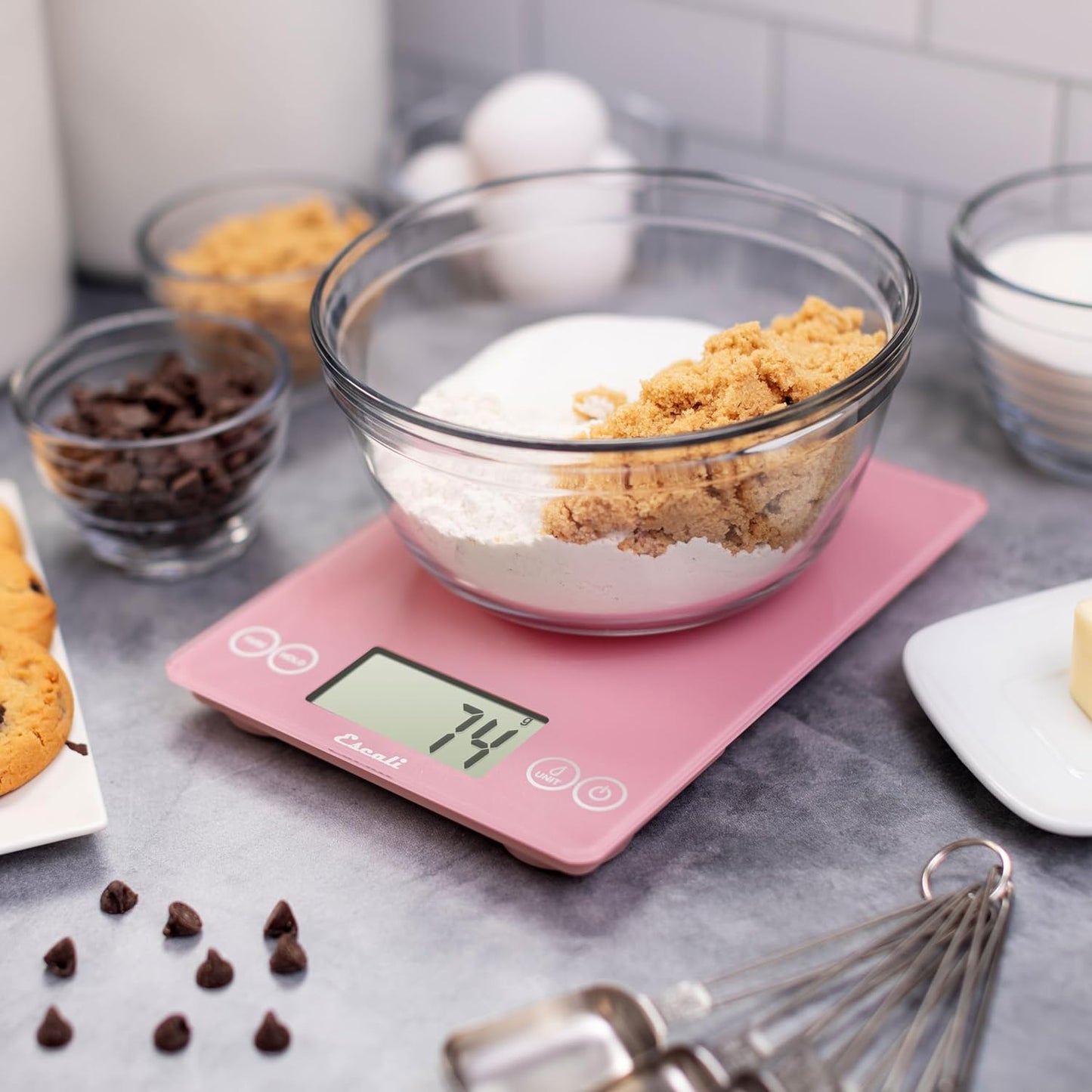 Escali Arti Classic Digital Coffee Scale Espresso Scale and Countertop Food Scale, 15-Pound Capacity, Pink