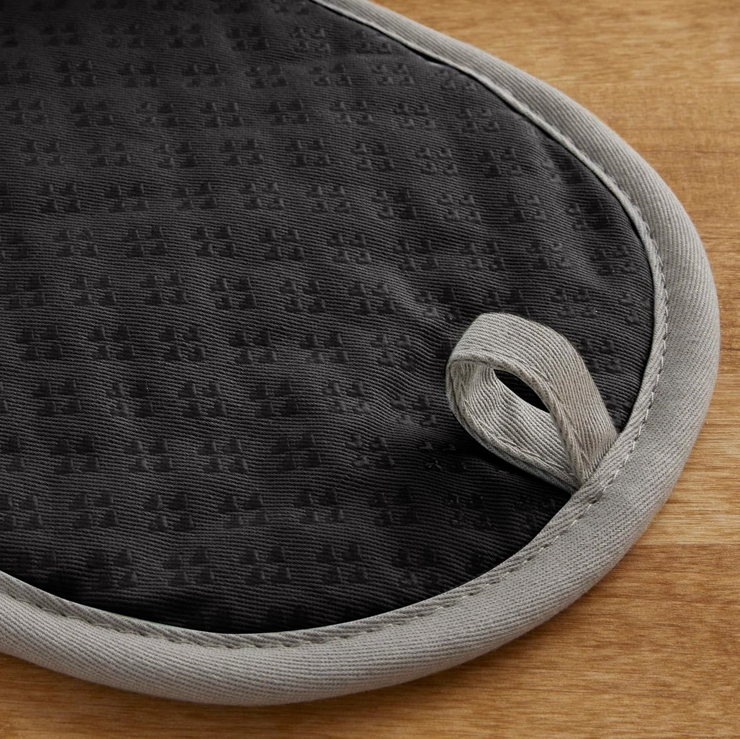 KitchenAid Asteroid Pot Holder 2-Pack Set, Black, 6.5"x10"